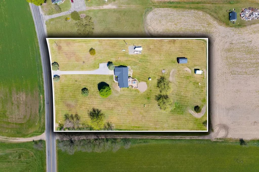 3565 4th Street Wayland Township MI 49348