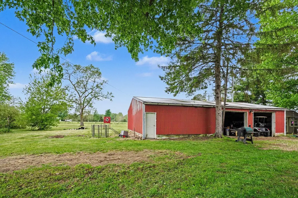 38753 Fisk Lake Road Waverly Township MI 49079