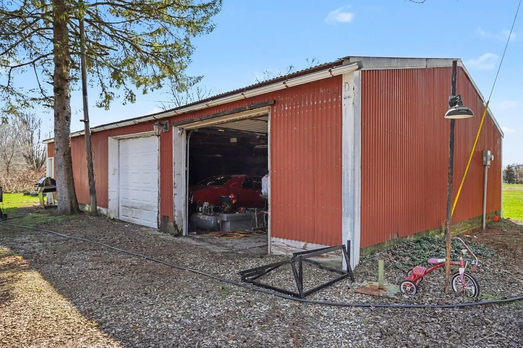 38753 Fisk Lake Road Waverly Township MI 49079