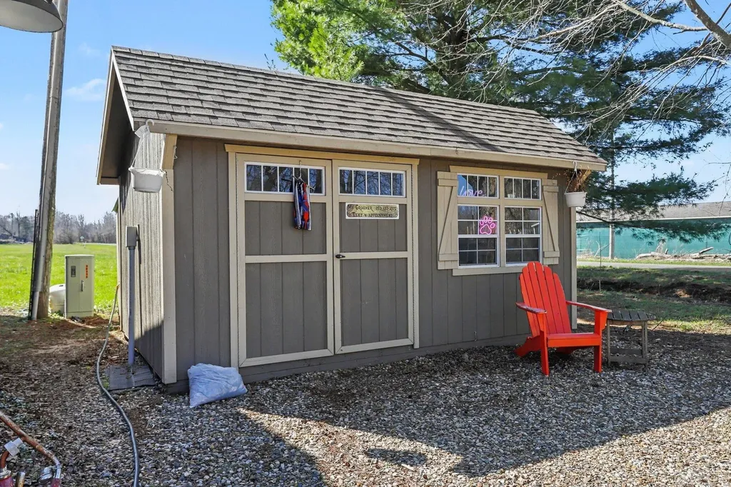 38753 Fisk Lake Road Waverly Township MI 49079