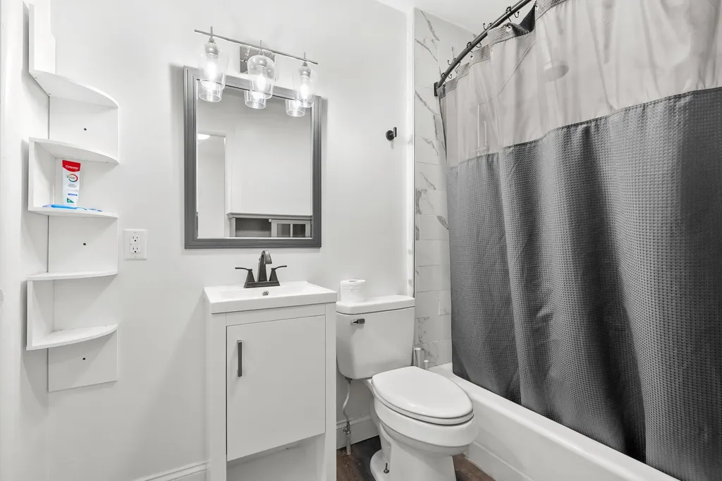 3312 Lake Street Kalamazoo Charter Township MI 49048
