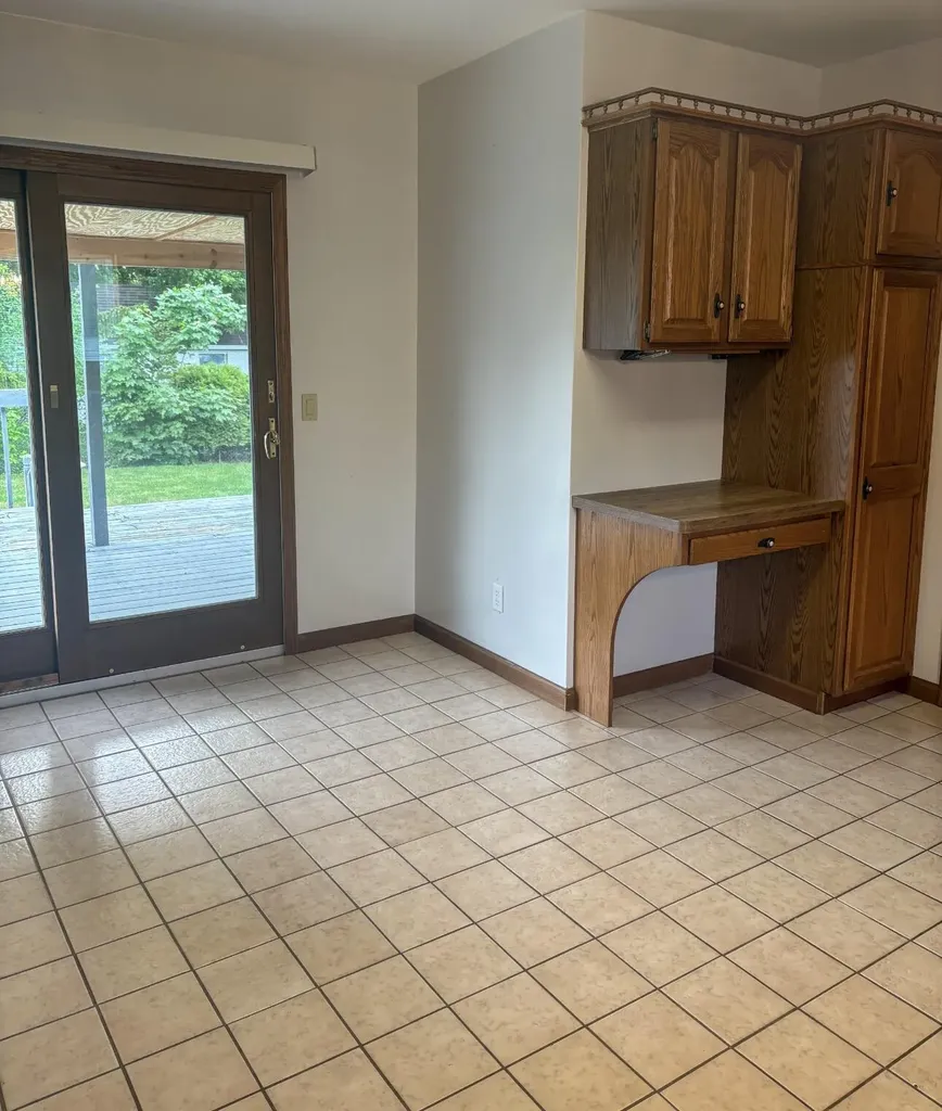 1012 Sixth Street Jackson City MI 49203