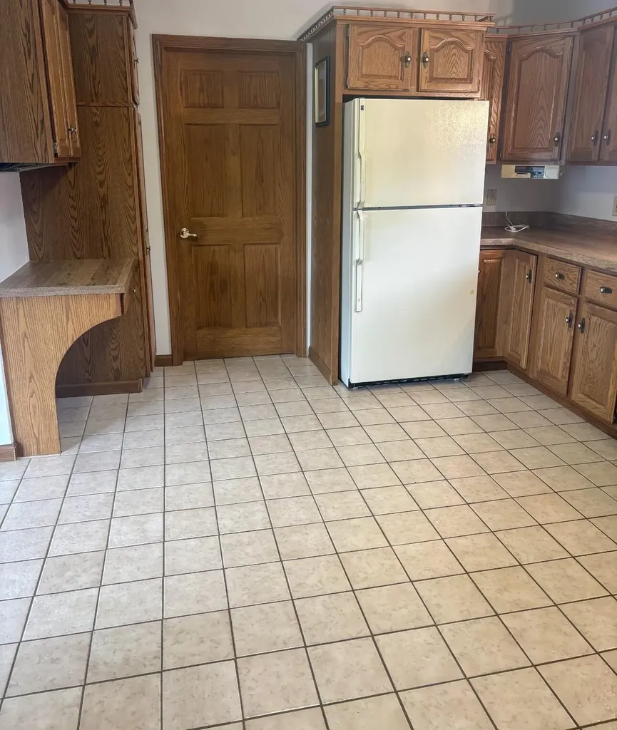 1012 Sixth Street Jackson City MI 49203