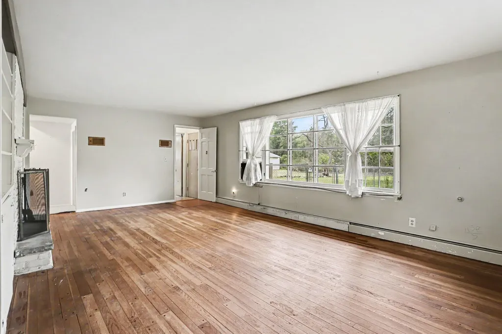 21308 Waubascon Road Bedford Charter Township MI 49017