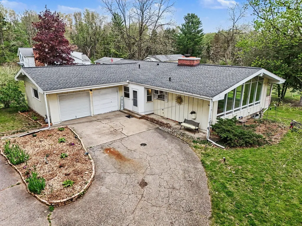 21308 Waubascon Road Bedford Charter Township MI 49017