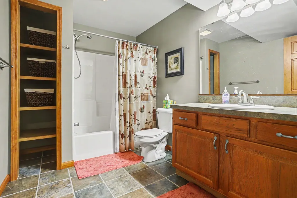 104 Briars Farm Lane Pennfield Charter Township MI 49017
