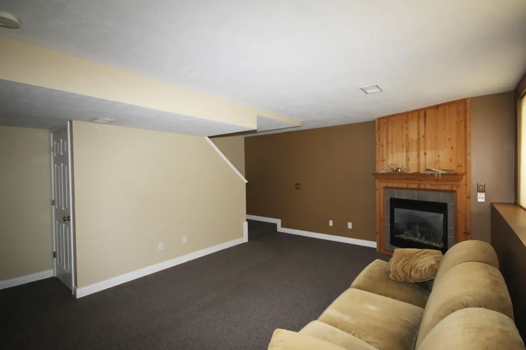 9671 Palmetto Court Portage City MI 49002