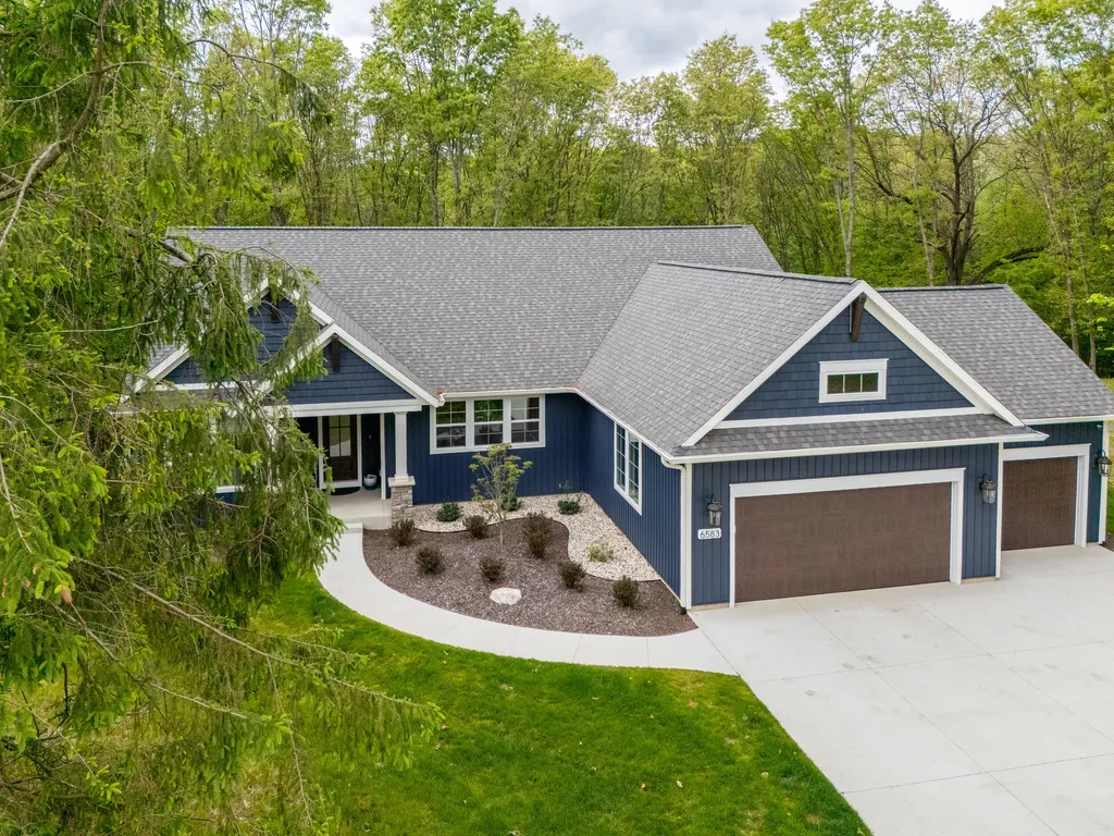 6583 W Hidden Lake Circle Richland Township MI 49083