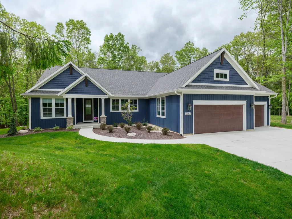 6583 W Hidden Lake Circle Richland Township MI 49083