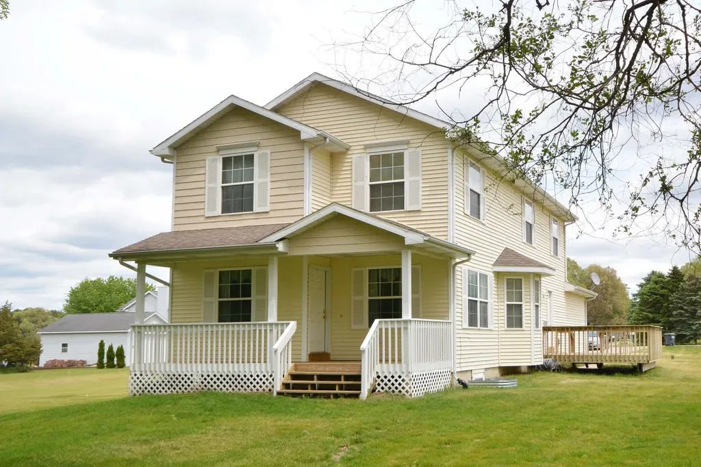 31900 Pawton Lane Antwerp Township MI 49079