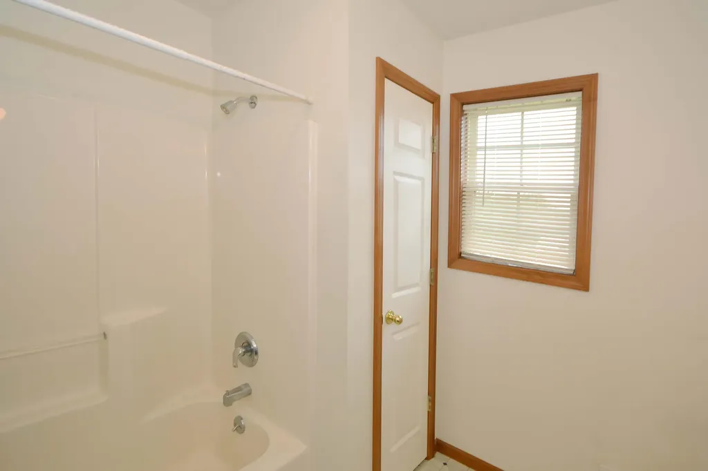 31900 Pawton Lane Antwerp Township MI 49079