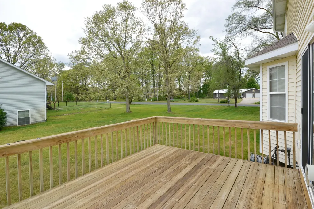 31900 Pawton Lane Antwerp Township MI 49079