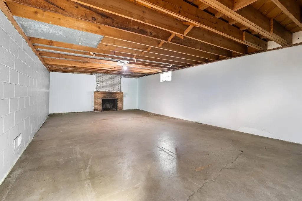 1015 Chippewa Street Georgetown Charter Township MI 49428