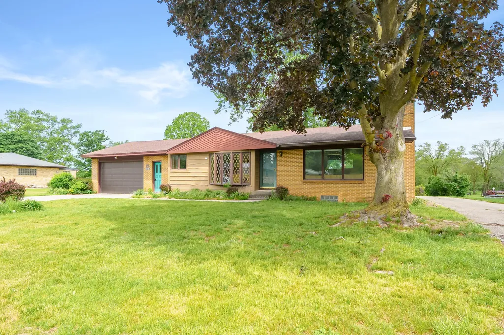 1015 Chippewa Street Georgetown Charter Township MI 49428