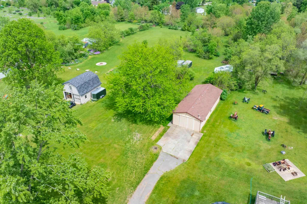 1015 Chippewa Street Georgetown Charter Township MI 49428