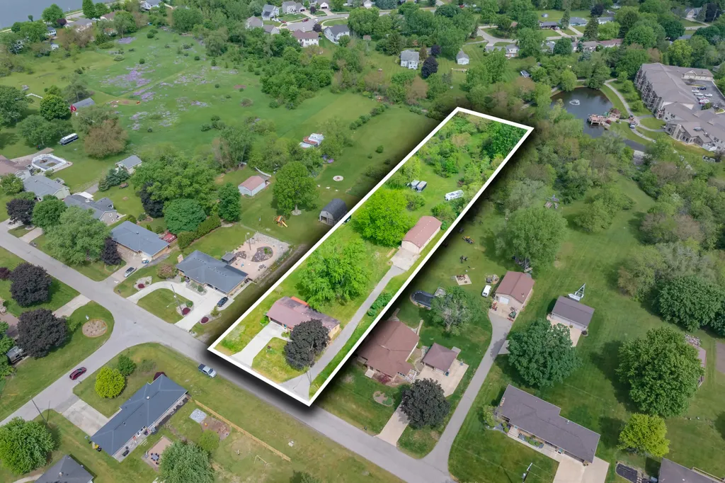 1015 Chippewa Street Georgetown Charter Township MI 49428