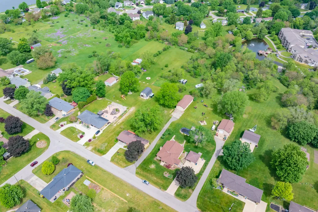 1015 Chippewa Street Georgetown Charter Township MI 49428