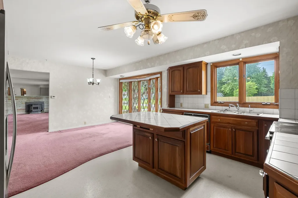 1015 Chippewa Street Georgetown Charter Township MI 49428