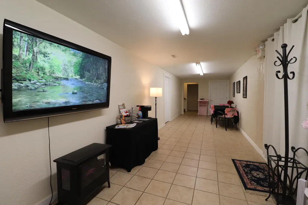 2555 S 11th Street Oshtemo Charter Township MI 49009