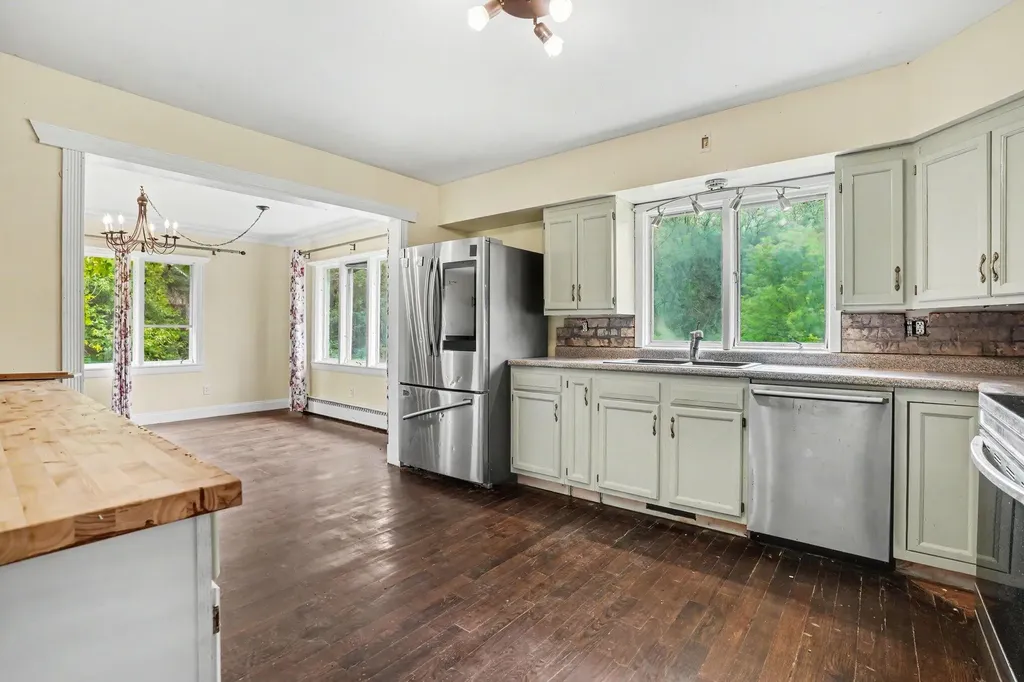 5712 N 24th Street Richland Township MI 49004
