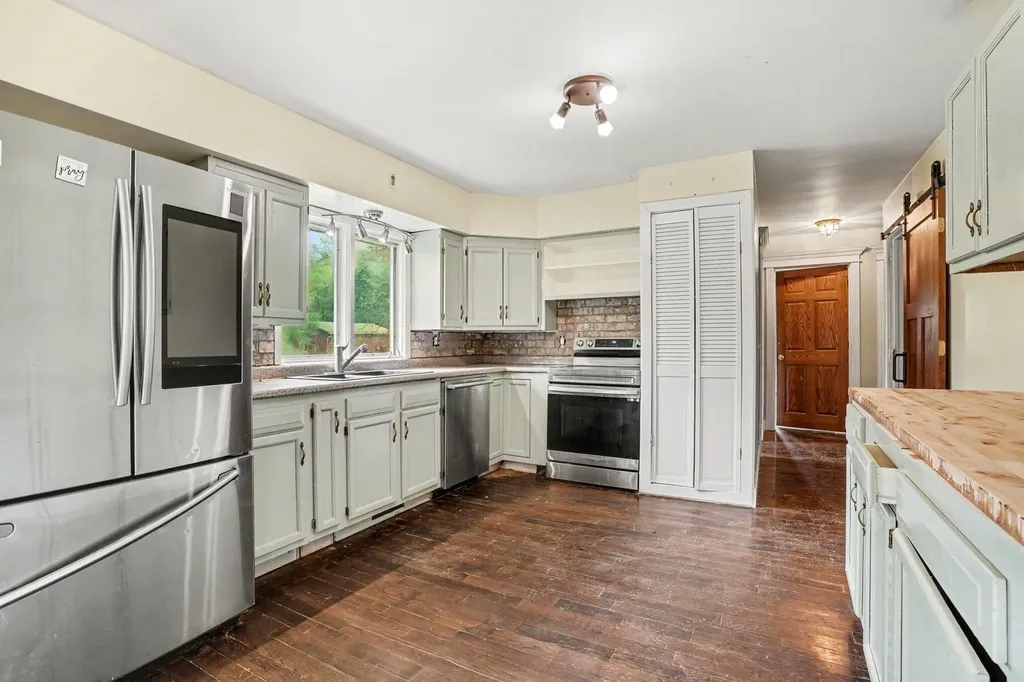 5712 N 24th Street Richland Township MI 49004