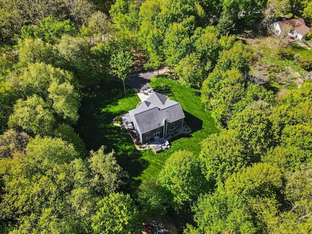 11299 E De Avenue Ross Township MI 49083
