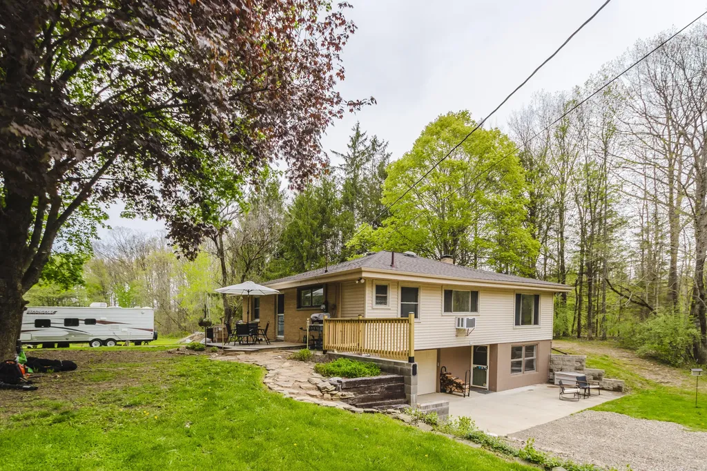 41341 Co Road 665 Waverly Township MI 49079