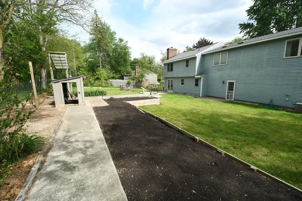 28682 E Red Arrow Highway Antwerp Township MI 49079