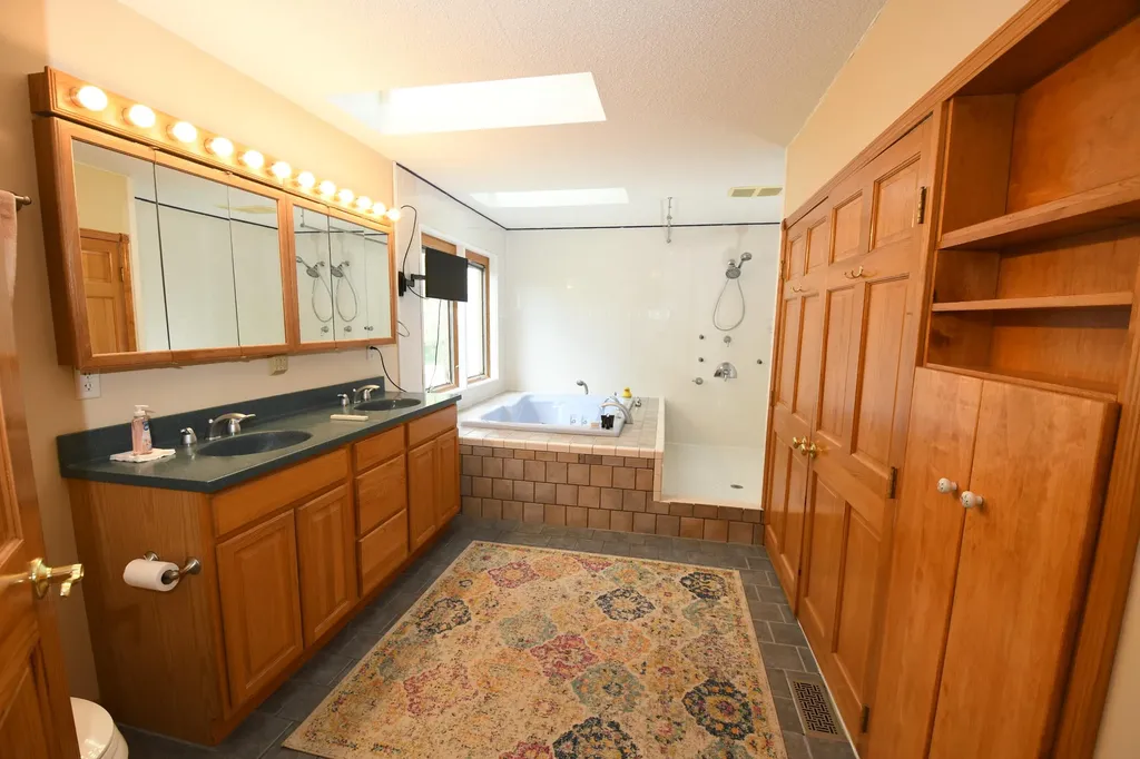 28682 E Red Arrow Highway Antwerp Township MI 49079