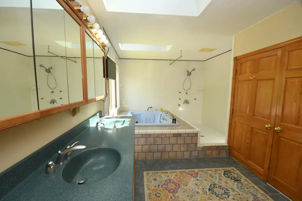 28682 E Red Arrow Highway Antwerp Township MI 49079