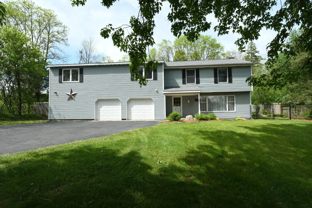 28682 E Red Arrow Highway Antwerp Township MI 49079