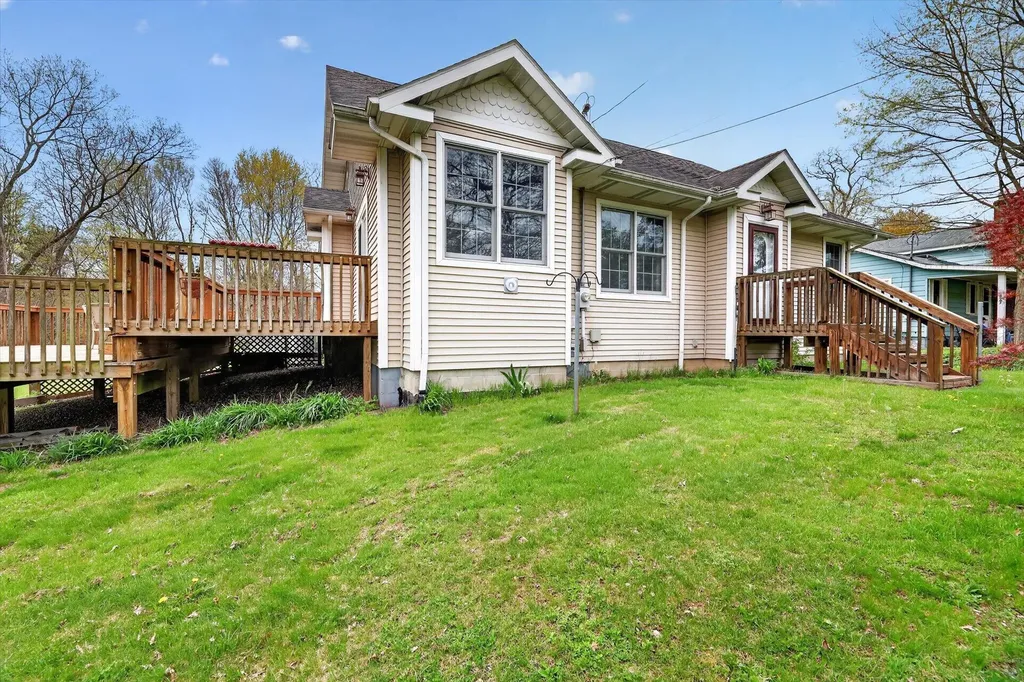 6887 E Main Street Comstock Charter Township MI 49048