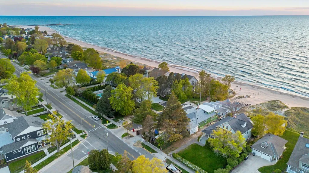 409 N Shore Drive South Haven City MI 49090