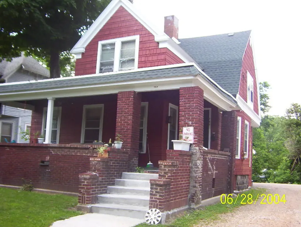 707 E Stockbridge Avenue Kalamazoo City MI 49001