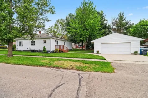 3639 Adams Street Kalamazoo City MI 49008