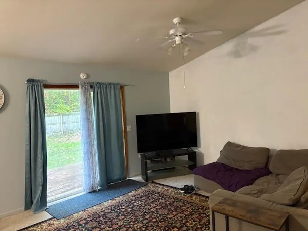 532 W Main Street Hartford City MI 49057