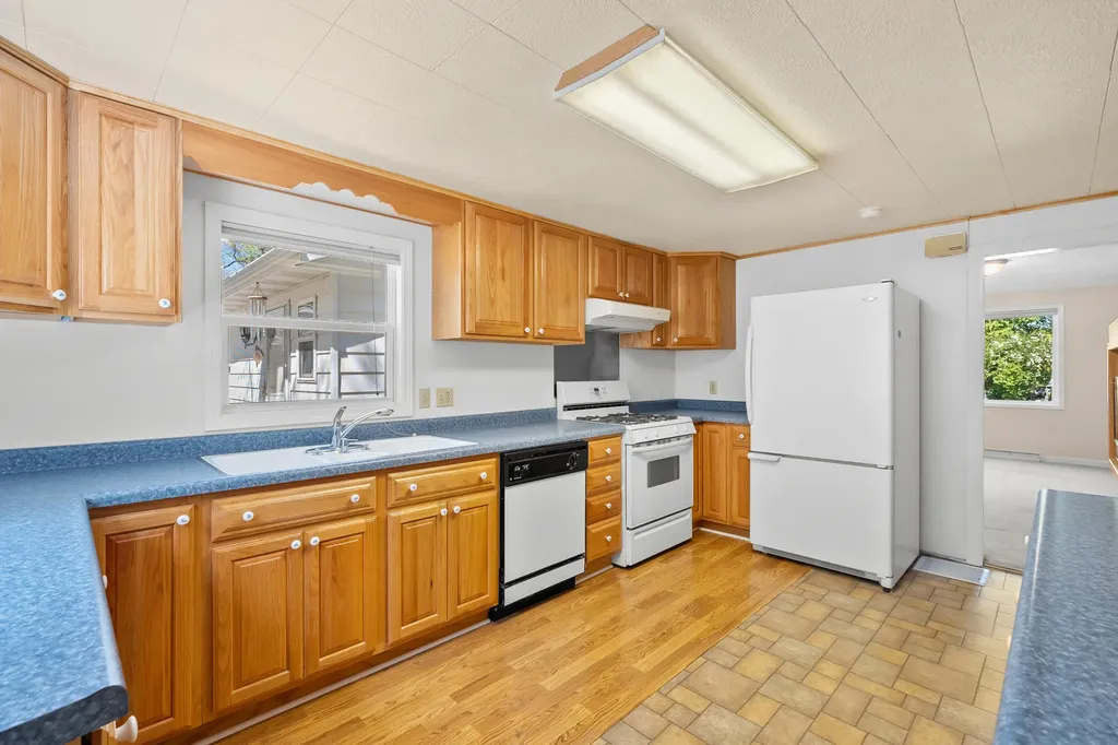 52320 Sheridan Road Paw Paw Township MI 49079
