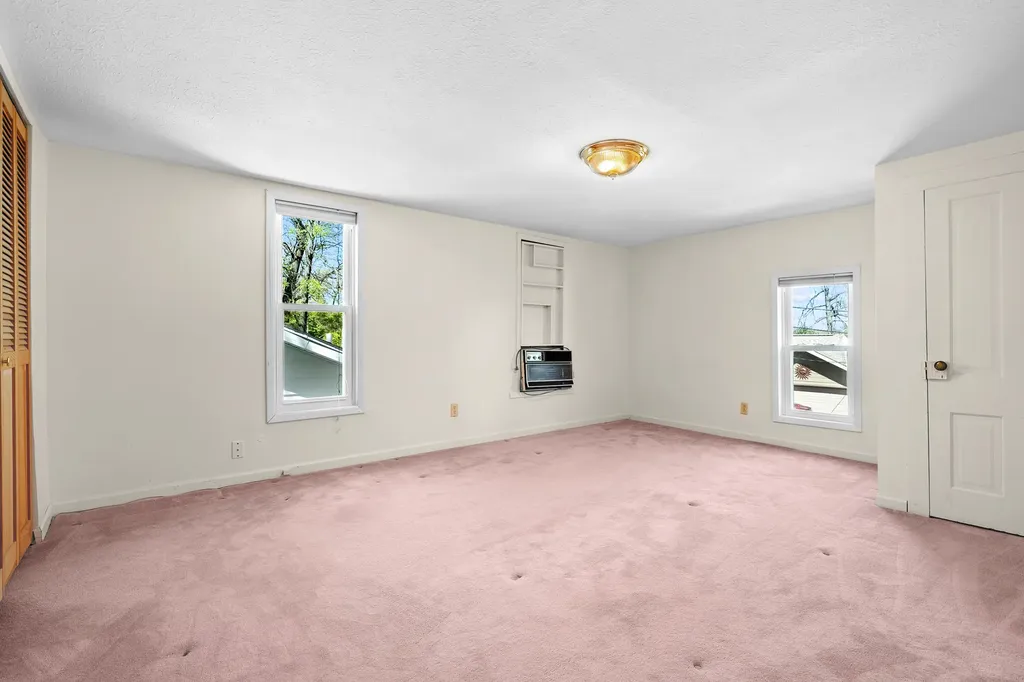52320 Sheridan Road Paw Paw Township MI 49079