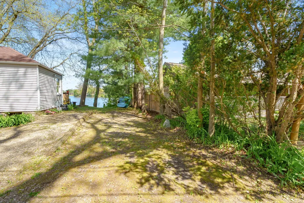 52320 Sheridan Road Paw Paw Township MI 49079