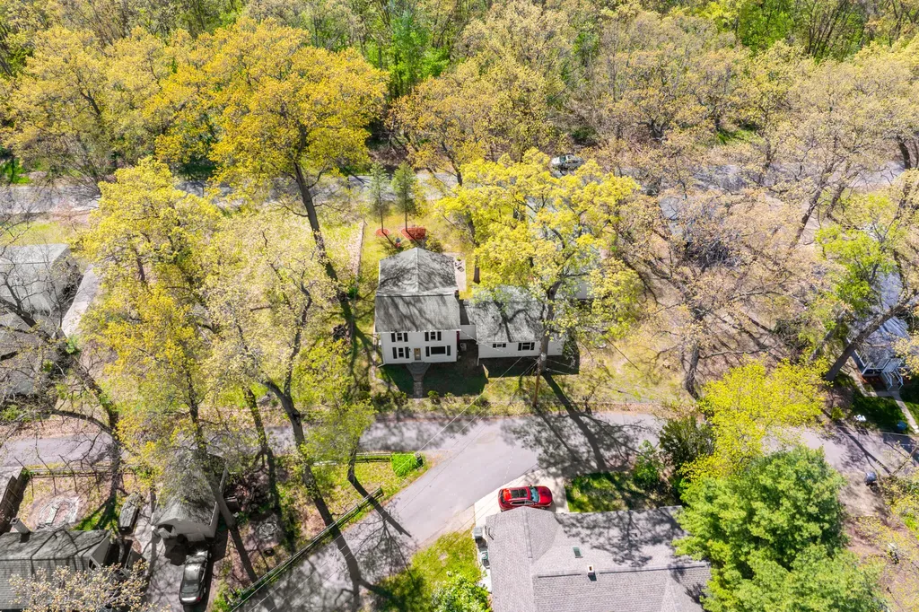 52320 Sheridan Road Paw Paw Township MI 49079