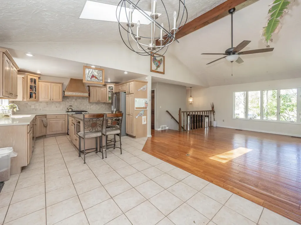 4115 S Van Kal Street Oshtemo Charter Township MI 49071