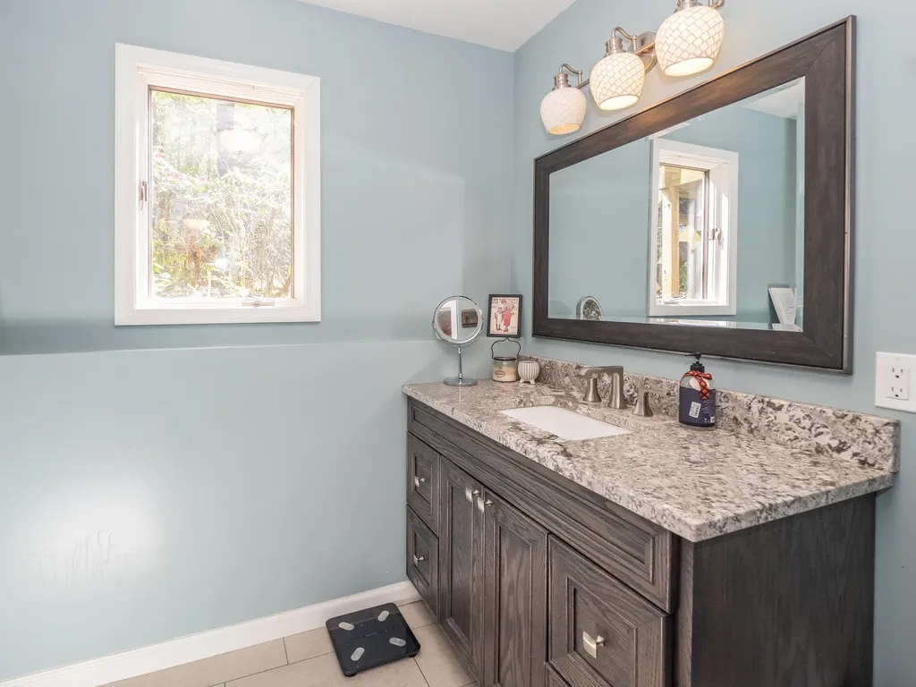 4115 S Van Kal Street Oshtemo Charter Township MI 49071