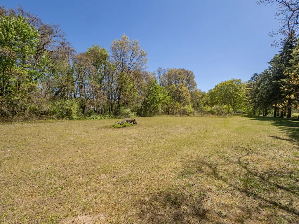 4115 S Van Kal Street Oshtemo Charter Township MI 49071
