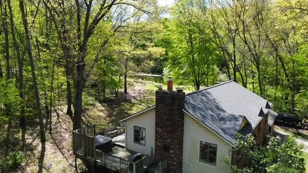 4115 S Van Kal Street Oshtemo Charter Township MI 49071