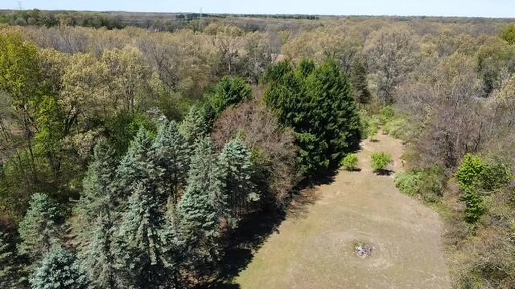 4115 S Van Kal Street Oshtemo Charter Township MI 49071