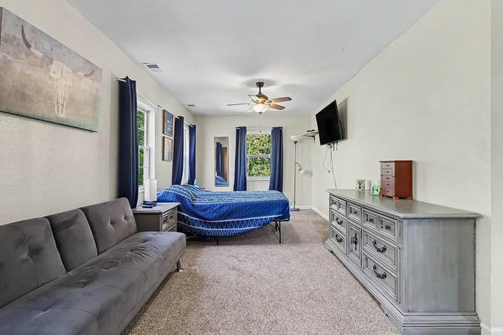 13321 R Drive N Convis Township MI 49014