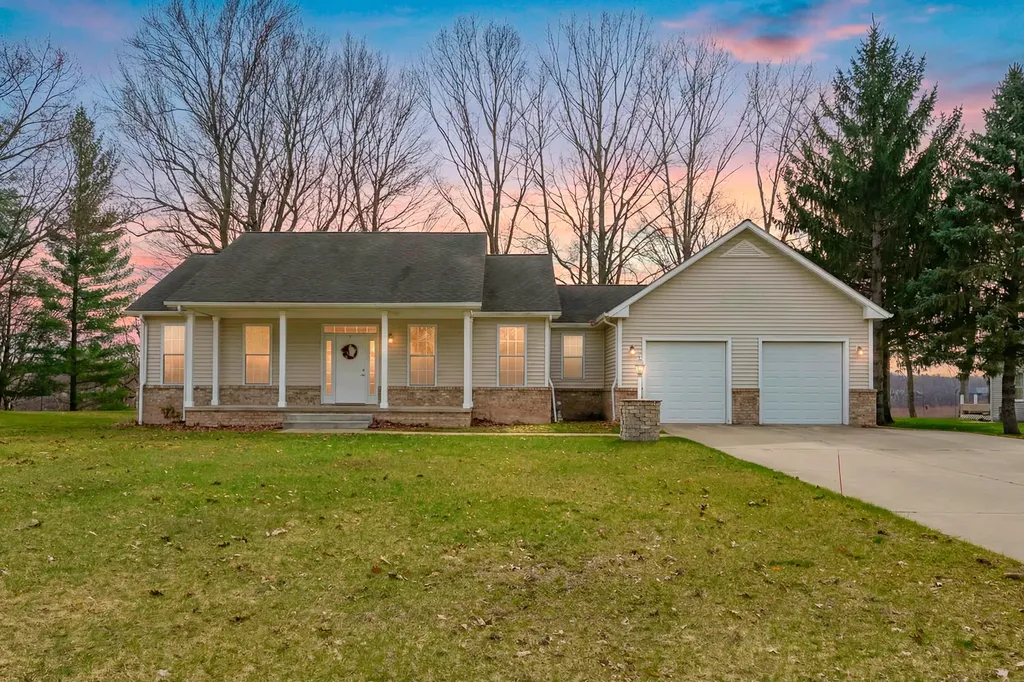 3220 Fairhaven Drive Allegan Township MI 49010