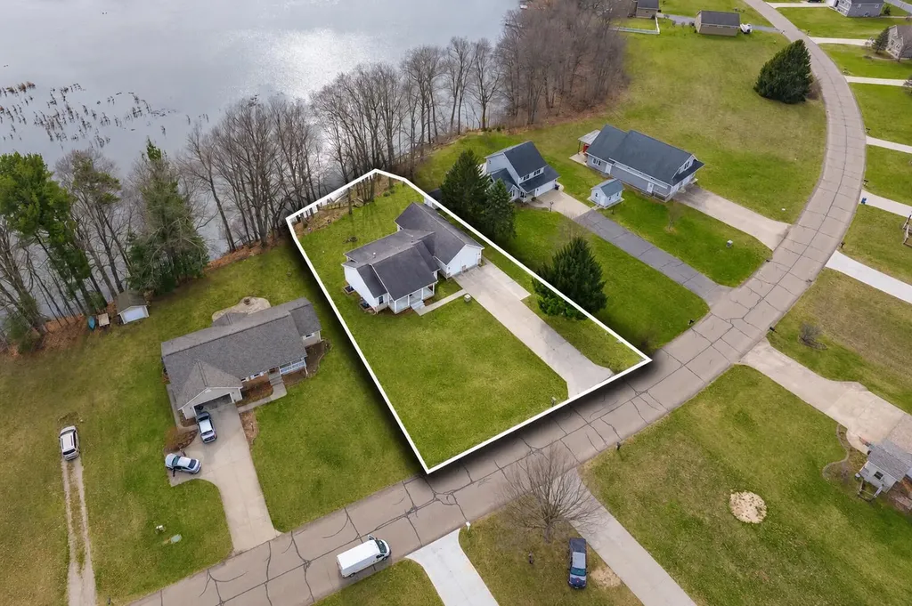 3220 Fairhaven Drive Allegan Township MI 49010