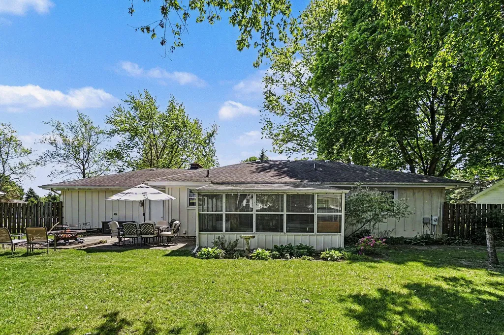 3391 Kathryn Street Vicksburg Village MI 49097