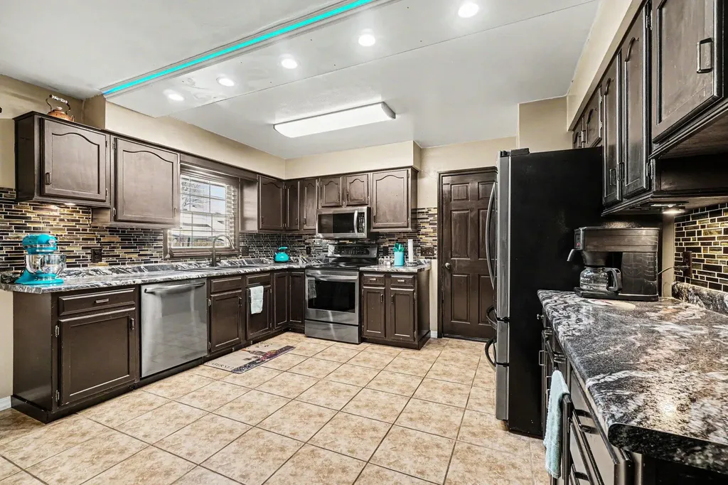 3391 Kathryn Street Vicksburg Village MI 49097